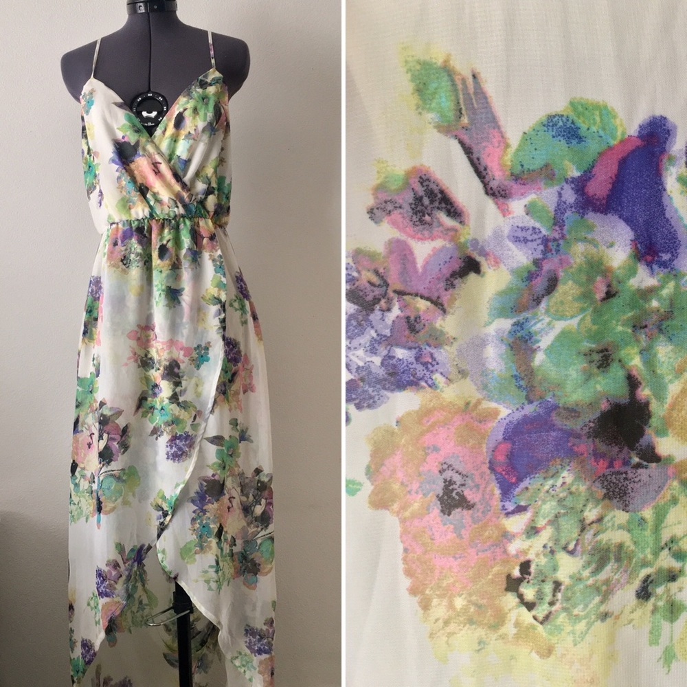 🎉HP🎉 Charlotte Russe Boho Floral Wrap Dress
